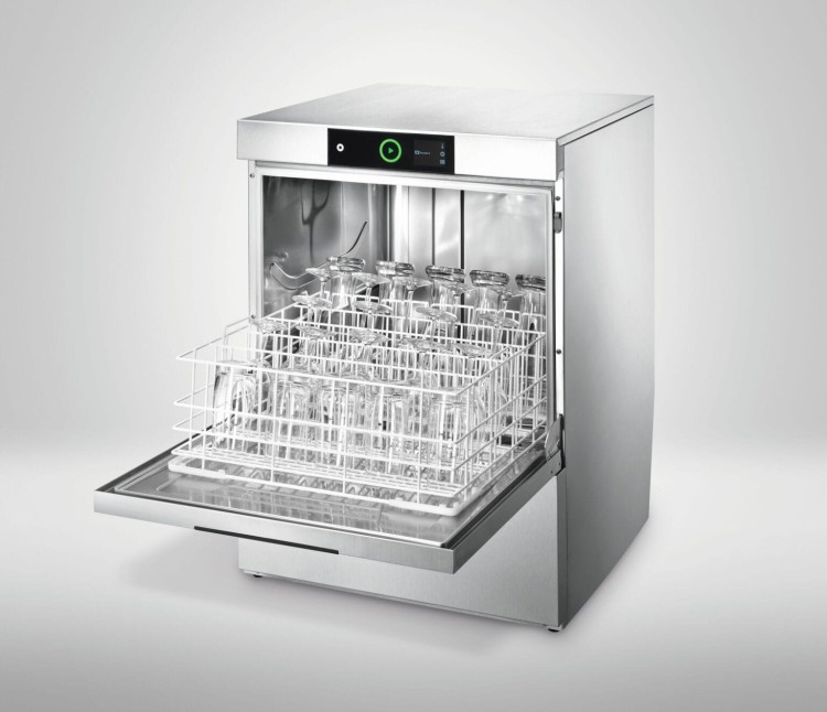 M-Print-H_ww_GP-GX_glasswasher_angle_topview_glasses_0224-1536x1324.jpg